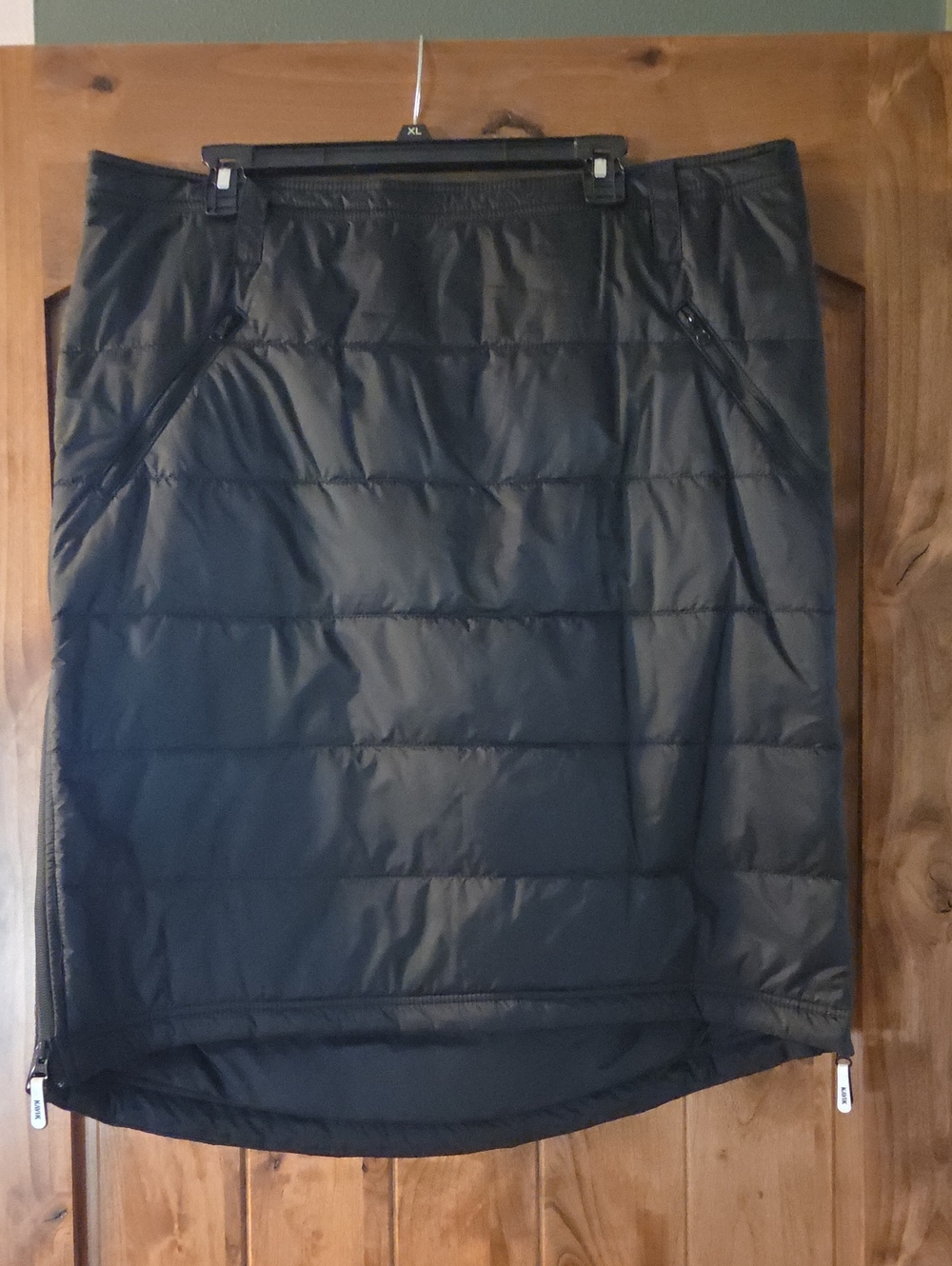Black Quilted High-Low Skirt with Zip Pockets